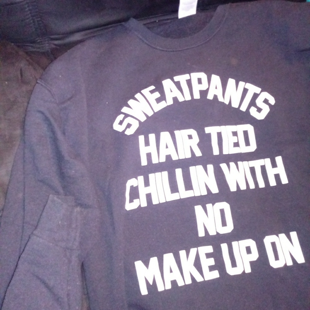 Sweatshirt